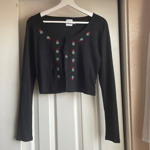 Never Worn! Black Cropped flower embroidered mini cardigan